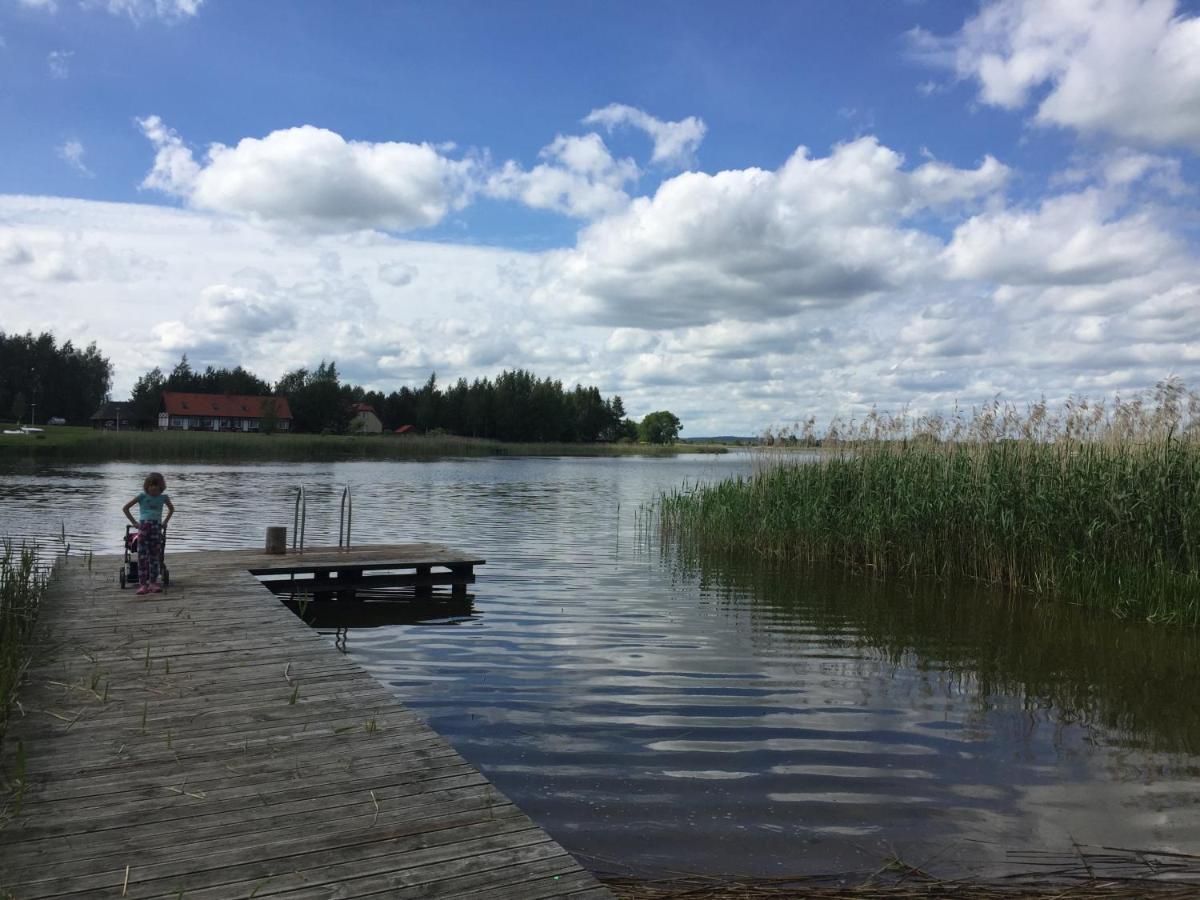 فيلا Zameczek Mikołajki المظهر الخارجي الصورة